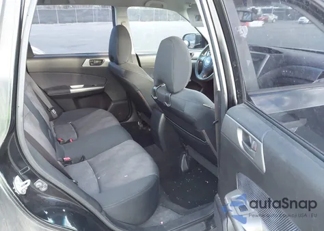 2009 Subaru Forester (Natl) X z USA, uszkodzony, nr VIN JF2SH61619H705896